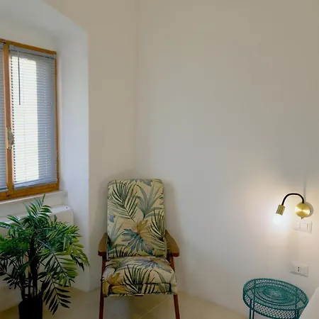 Apartment Large Authentic 2-bed Panoramic Views *