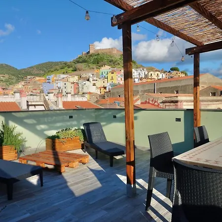 Large Authentic 2-bed Panoramic Views *