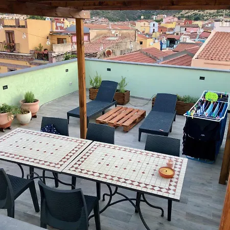 Large Authentic 2-bed Panoramic Views 아파트 보사